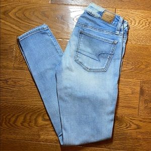 American eagle jeans